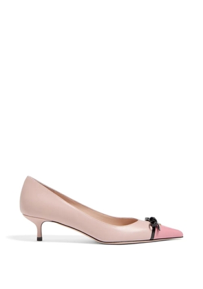 Valentino Garavani Bepointy pumps in kidskin 45mm - Pink