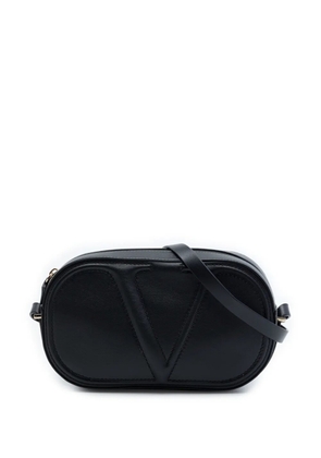 Valentino Garavani Pre-Owned 2018-2026 Leather VLogo Walk crossbody bag - Black