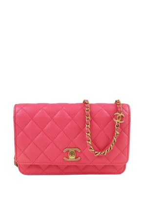 CHANEL Pre-Owned 2021-2026 CC Quilted Caviar Glitter Roller Skate Wallet On Chain crossbody bag - Pink