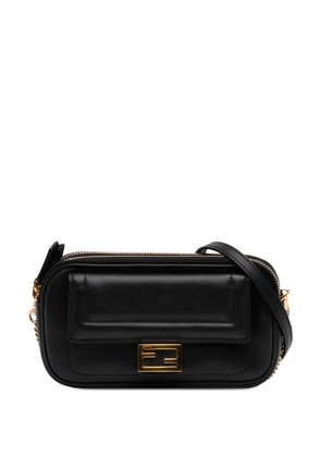 Fendi Pre-Owned 2010-2026 Leather Easy 2 Baguette crossbody bag - Black