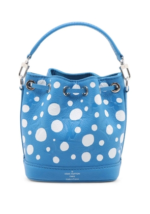 Louis Vuitton Pre-Owned 2023 Yayoi Kusama Monogram Giant Empreinte Infinity Dots Nano Noe bucket bag - Blue