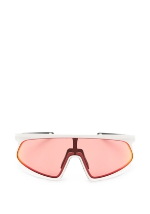 Oakley geometric-frame sunglasses - White