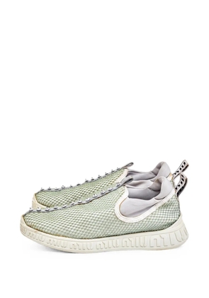 Miu Miu Pre-Owned crystal-embellished mesh sneakers - Green