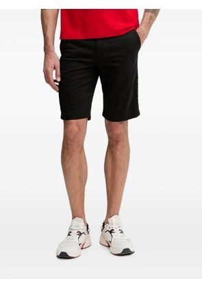 Lacoste logo-patch shorts - Black