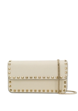 Valentino Garavani Rockstud clutch - Neutrals
