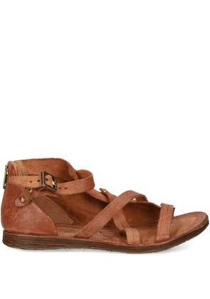 A.S.98 Ralph buckle-strappy sandals - Brown