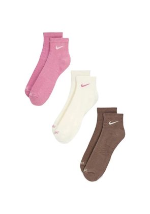 Nike Dri-Fit Plus socks set (set of three) - Pink