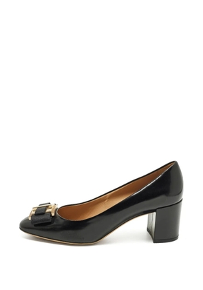 Ferragamo Pre-Owned bow-detail block-heel pumps - Black