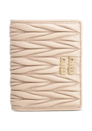Miu Miu Matelassé leather wallet - Neutrals