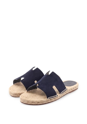 Hermès Pre-Owned 1920s Antigua suede sandals - Blue
