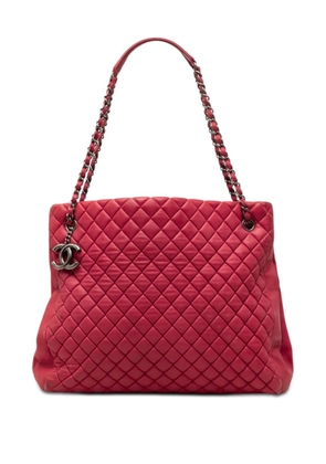 CHANEL Pre-Owned 2012-2013 Large Quilted Iridescent Calfskin New Bubble tote bag - Red