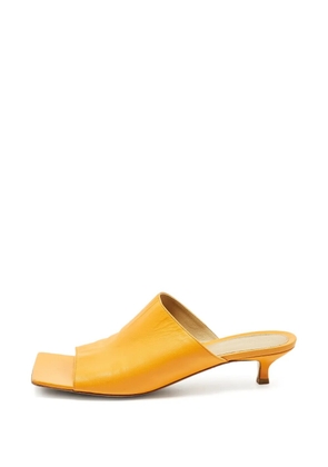 Bottega Veneta Pre-Owned Stretch square-toe sandals - Orange