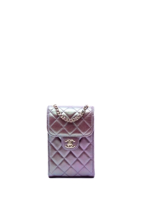 CHANEL Pre-Owned 2020 CC Quilted Iridescent Lambskin Phone Holder with Chain crossbody bag - Purple