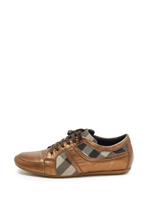 Burberry Pre-Owned Nova Check low-top sneakers - Brown