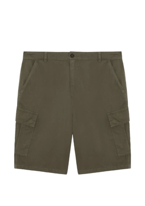 Lyle & Scott logo-embroidered cargo shorts - Green