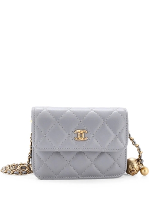 CHANEL Pre-Owned Pearl Crush Flap Clutch with Chain Quilted Lambskin Mini crossbody bag - Grey