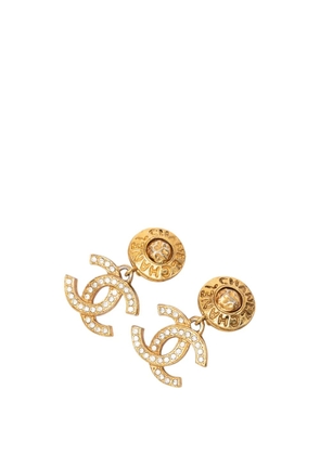 CHANEL Pre-Owned 1980-1990 Gold Plated CC Strass Drop Clip On Earrings costume earrings