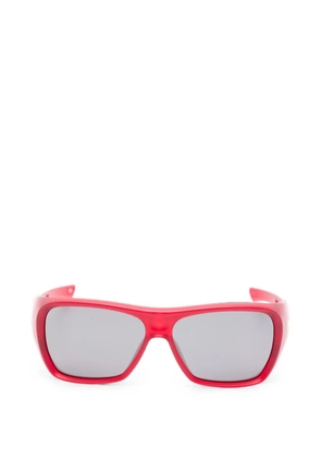 Oakley logo-detail square-frame sunglasses - Red