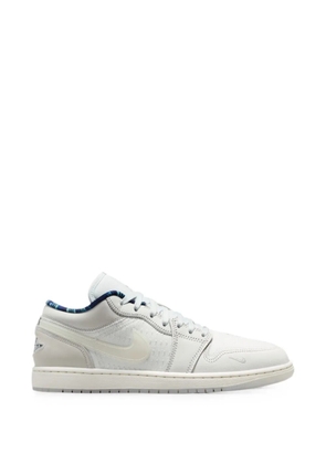 Nike Air Jordan 1 Low SE sneakers - Neutrals
