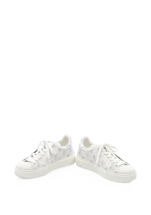 Louis Vuitton Pre-Owned 2010s Timeout monogram sneakers - White