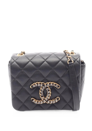 CHANEL Pre-Owned 2010s Matelassé CC shoulder bag - Black