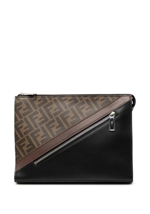 Fendi Pre-Owned 2010-2026 Zucca Coated Canvas Diagonal Front Zip clutch bag - Brown
