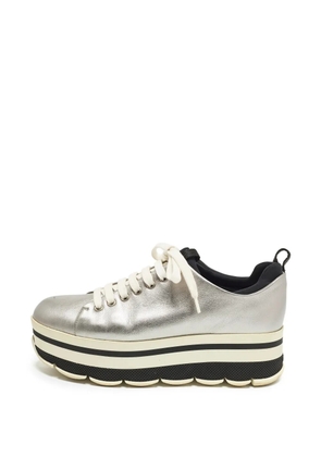 Prada Pre-Owned platform lace-up sneakers - Silver