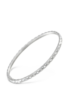 CHANEL Pre-Owned diamond lattice bangle - Silver