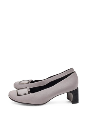 Gucci Pre-Owned square-toe metal-trim pumps - Grey