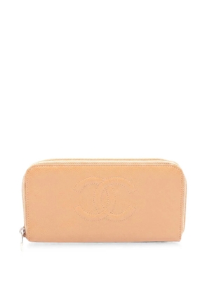 CHANEL Pre-Owned 2003-2004 Coco Mark Caviar leather long wallet - Neutrals