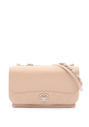 CHANEL Pre-Owned 2016-2017 matelassé shoulder bag - Pink