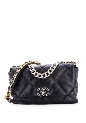 CHANEL Pre-Owned 19 Flap Bag Quilted Shiny Crumpled Calfskin Large shoulder bag - Black