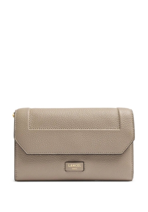Lancel Ninon chain wallet - Neutrals