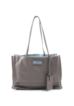 Prada Pre-Owned 2000s Etiquette tote bag - Grey
