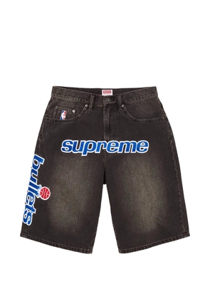 Supreme x Mitchell & Ness NBA logo-print shorts - Grey