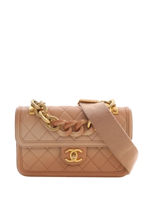 CHANEL Pre-Owned 2019 Small Quilted Caviar Sunset On The Sea Flap satchel - Neutrals