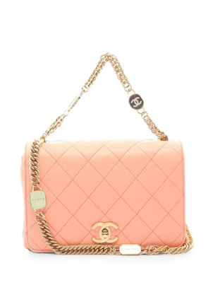 CHANEL Pre-Owned 2010s Matelassé chain shoulder bag - Orange