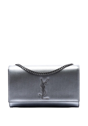 Saint Laurent Pre-Owned 2018 Medium Metallic Grain De Poudre Monogram Kate crossbody bag - Silver