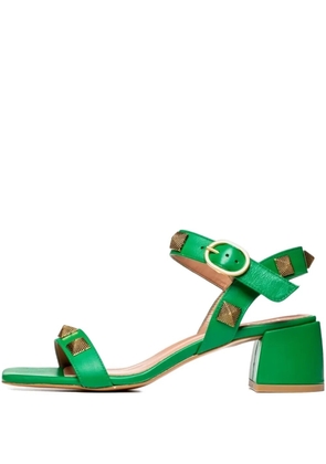 Poche Paris buckle-fastening studded sandals - Green