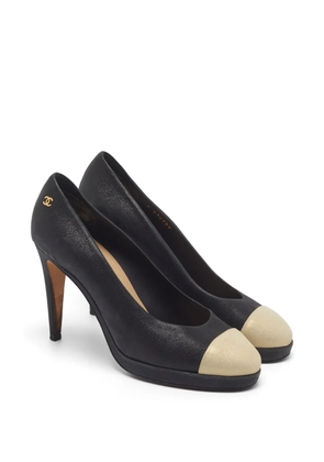 CHANEL Pre-Owned CC round-toe pumps - Black