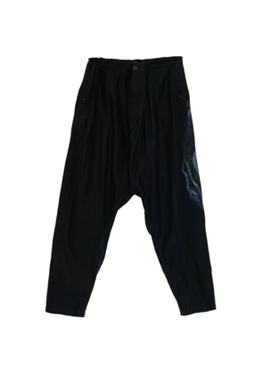 Yohji Yamamoto graphic-print jeans - Black