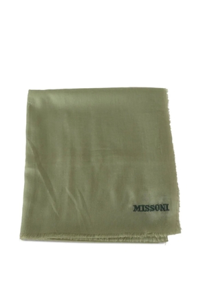 Missoni logo-embroidered frayed scarf - Green