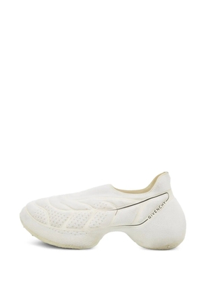 Givenchy Pre-Owned TK-360 knit sneakers - White