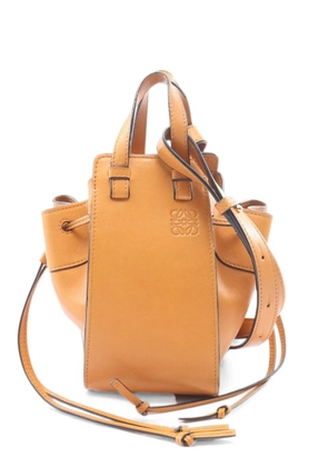 Loewe Pre-Owned 2000s Hammock drawstring shoulder bag - Neutrals