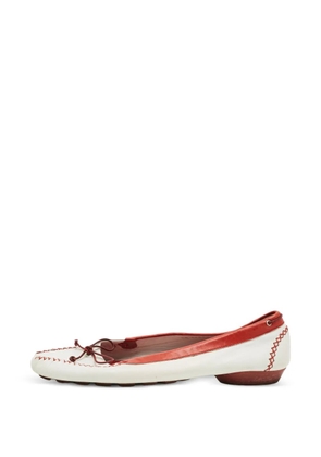 Ferragamo Pre-Owned smoking slippers - White