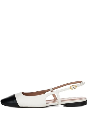 Poche Paris Yvelle two-tone pumps - White