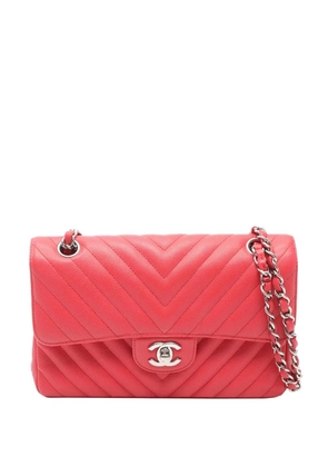 CHANEL Pre-Owned 2018 Medium Classic Chevron Caviar Double Flap shoulder bag - Red