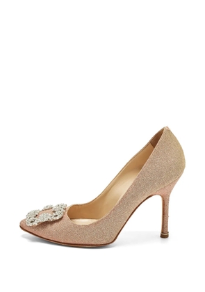 Manolo Blahnik Hangisi crystal-embellished heeled pumps - Pink