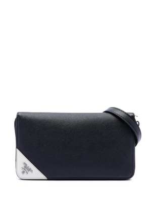 Prada Pre-Owned 2010-2026 Saffiano Wallet On Strap crossbody bag - Black