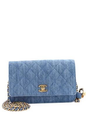 CHANEL Pre-Owned Pearl Crush Wallet on Chain Quilted Denim crossbody bag - Blue